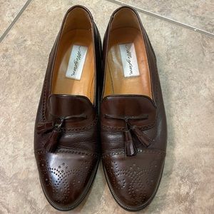High end mens dress shoes, size 9M